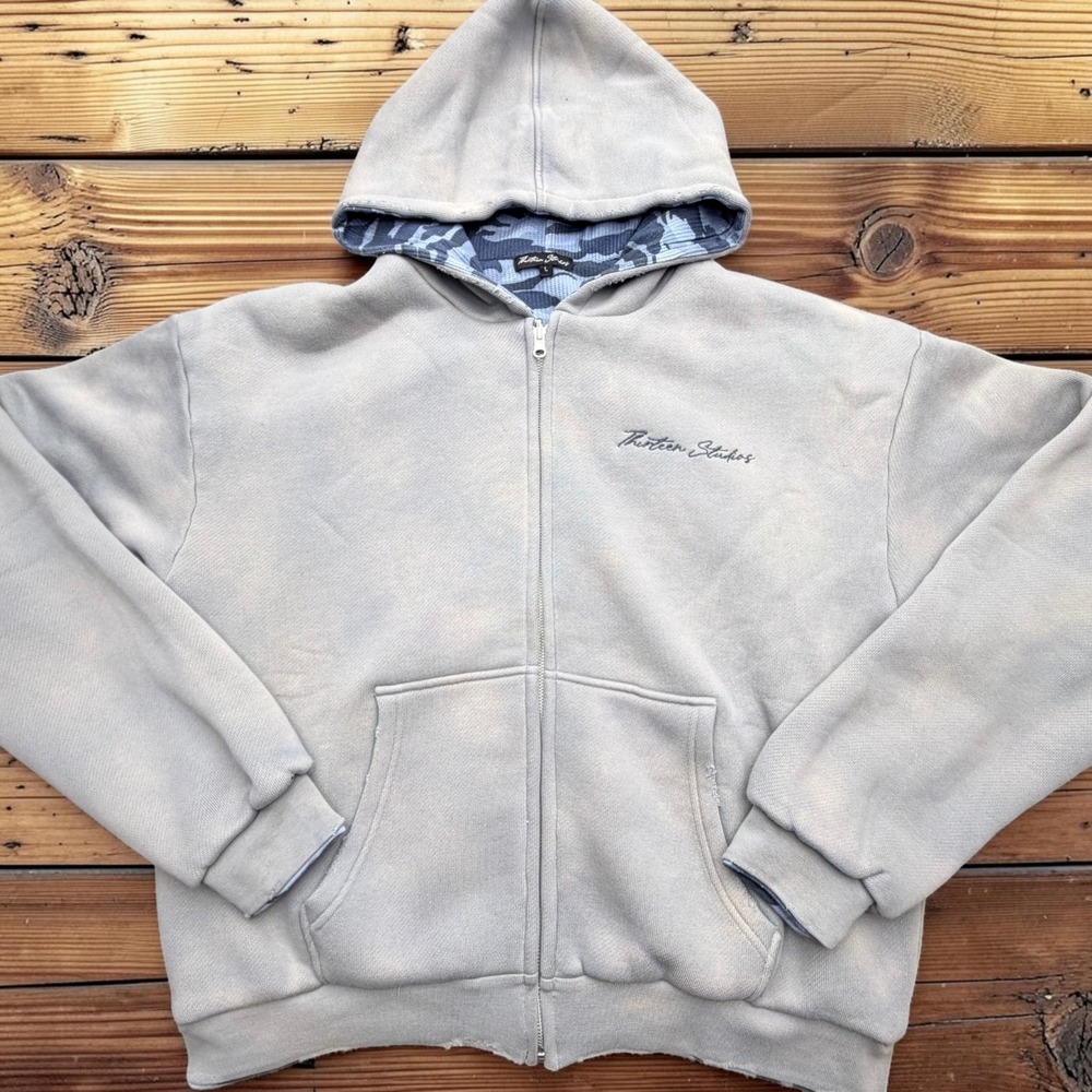NWB Thirteen Studios Front Zip Reversible Hoodie Mens Size Large Gray & Camo